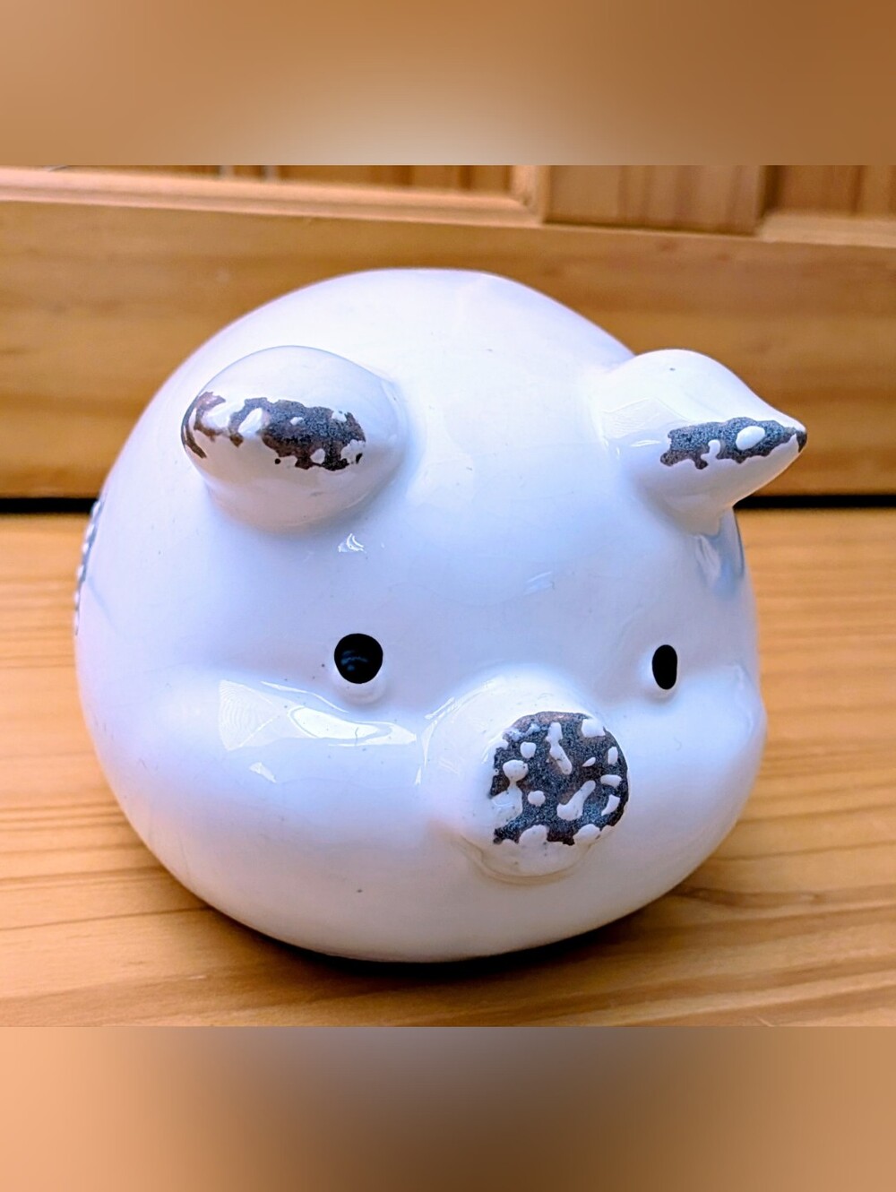 White Gloss Ceramic Pig Figurine with Speckled Accents